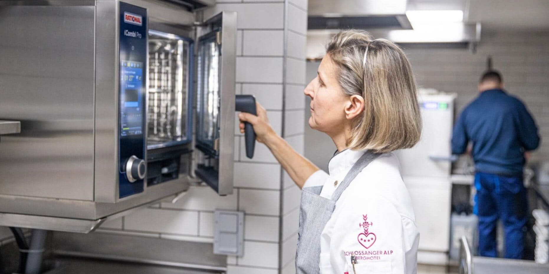 icombi pro – chef concinando icombi pro - chef concinando