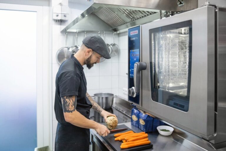 icombi pro - cocinando